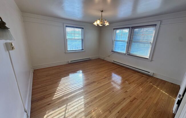 Studio, 1 bath, 450 sqft, $995, Unit A25
