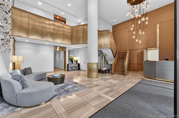 2 beds, 2 baths, 1,268 sqft, $11,500