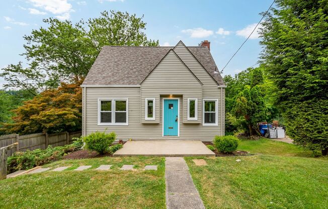 AVAILABLE AUG 1ST!! BEAUTIFUL 2-BEDROOM IN PENN HILLS!