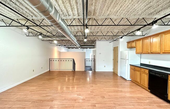 One Bed, One Bath Apartment in the Heart of Lawrenceville - Central AC, In-Unit Laundry - Available Immediately!