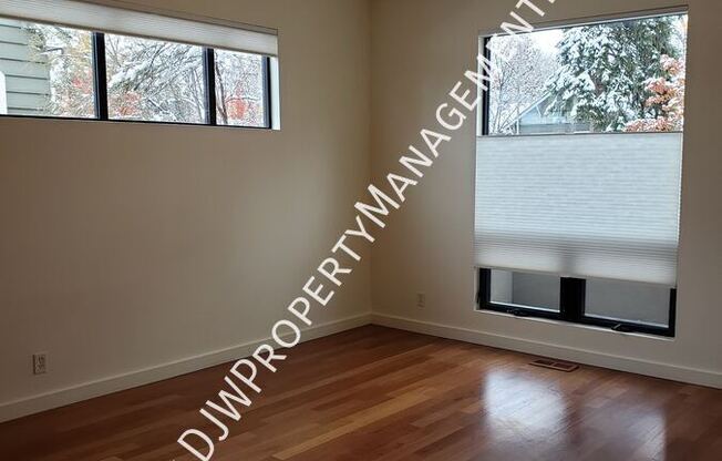 1713 N 13 ST