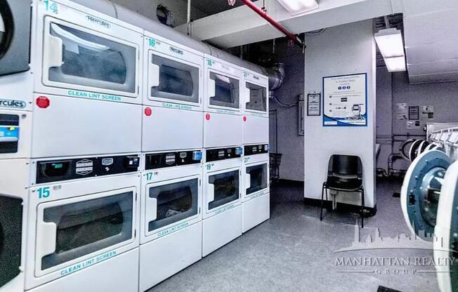 Studio, 1 bath, $3,450, Unit 7G