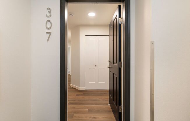 2 beds, 2 baths, 1,005 sqft, $2,895, Unit 307