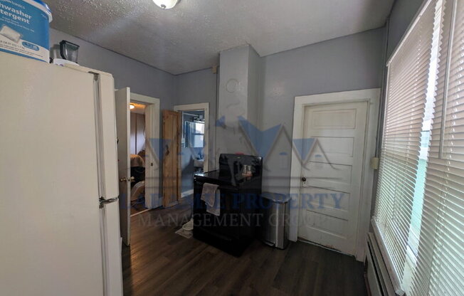 505 E SHERIDAN