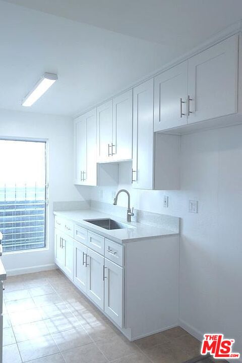 2 beds, 1 bath, 850 sqft, $2,250, Unit 5