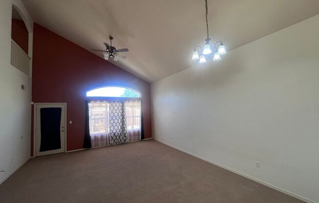 3 beds, 3 baths, $2,600