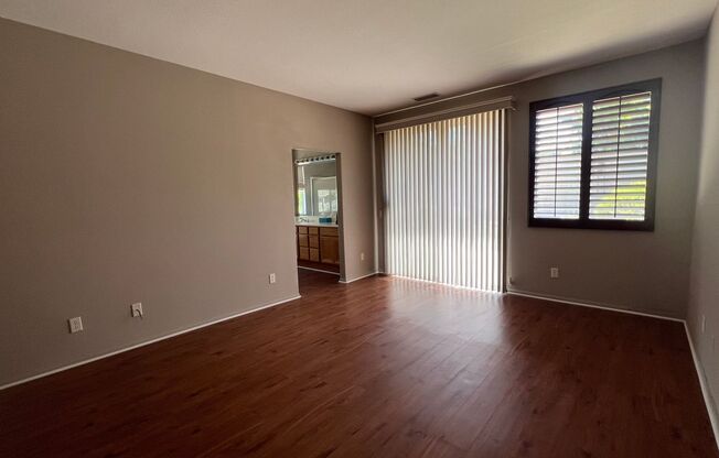 Beautiful home in gated community! Spacious layout, ample size rooms, WD hookups 3 car garage and more!