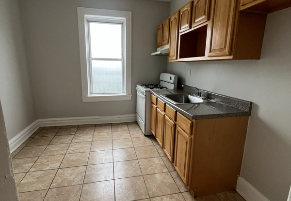 75 N 7th St, Newark NJ 302