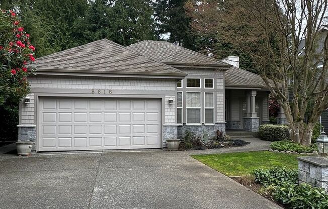 Semiahmoo Community - 8616 Blue Grouse Way, Blaine!