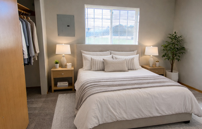 311Nach - Evergreen Court