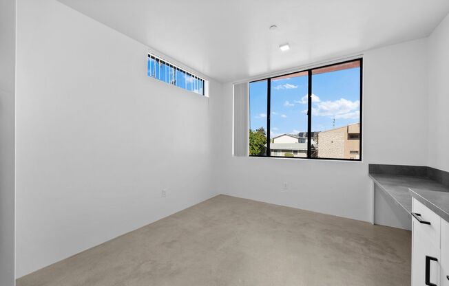 Studio, 1 bath, 347 sqft, $1,895, Unit Unit 8