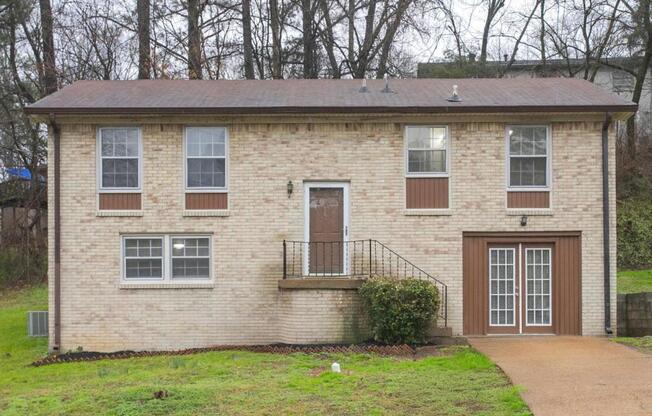 108 PANAMINT DR