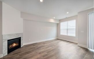 2 beds, 2.5 baths, $2,575, Unit 3418