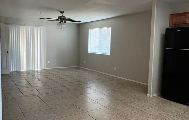 2 beds, 1.5 baths, $1,475, Unit Unit #8