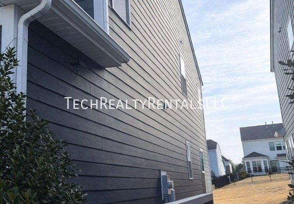 1264 TRANQUILITY PT AVE NW