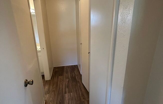 Studio, 1 bath, $1,195, Unit #25