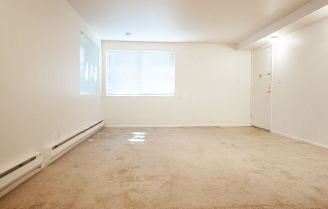 University Crest (114)