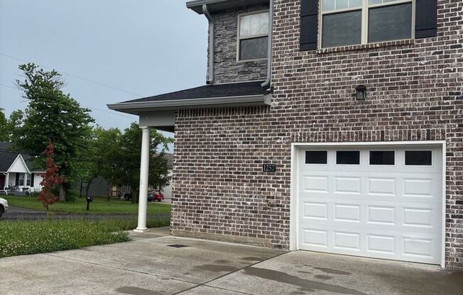 Beautifully Renovated 3BR/2.5BA! Spacious & Move In Ready!