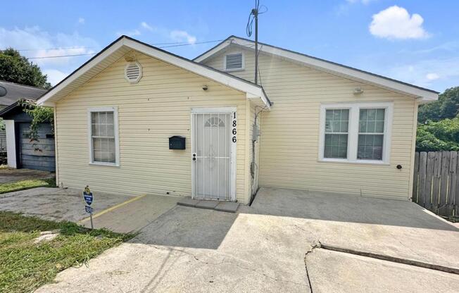 1866 MINNESOTA ST