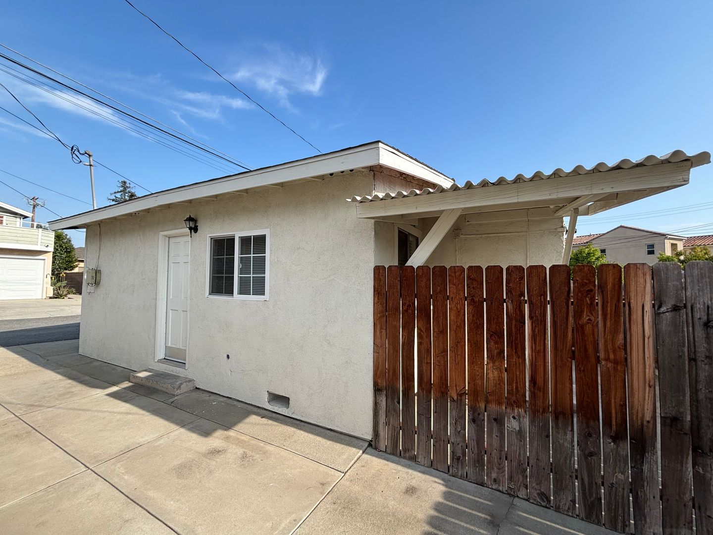 Carroll Ave - 218 - GOLD