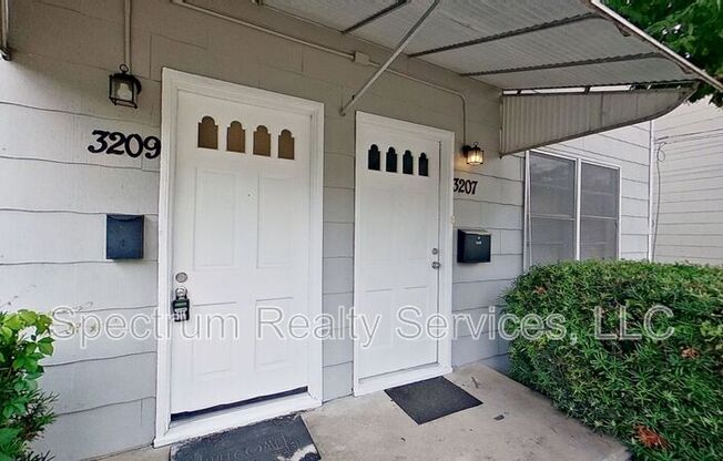 3209 POST ST