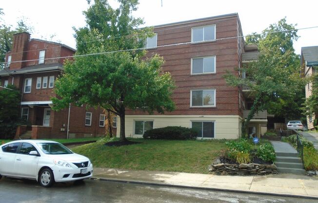 1 bed, 1 bath, $1,090, Unit # 7