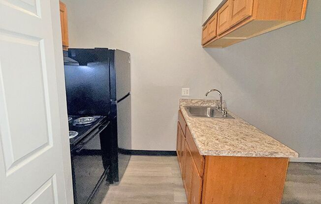 1 bed, 1 bath, 560 sqft, $825, Unit 601-08