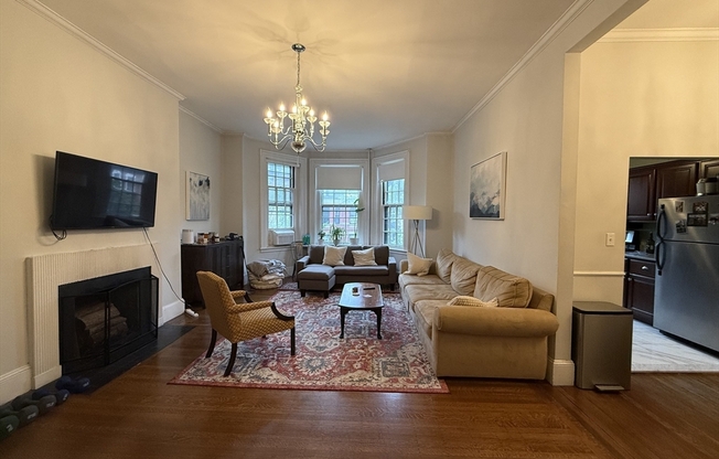 236 MARLBOROUGH ST