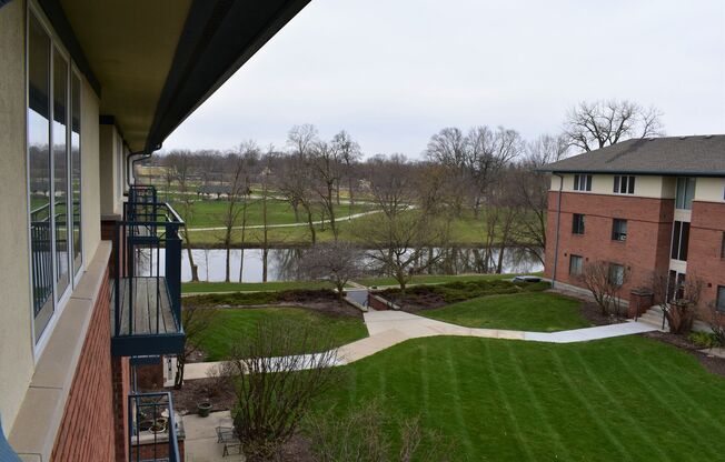 1 bed, 1 bath, 772 sqft, $1,450, Unit 804-107