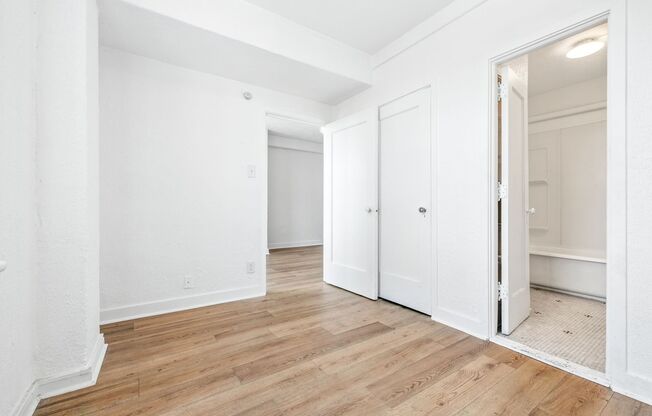 1 bed, 1 bath, 440 sqft, $850, Unit 608