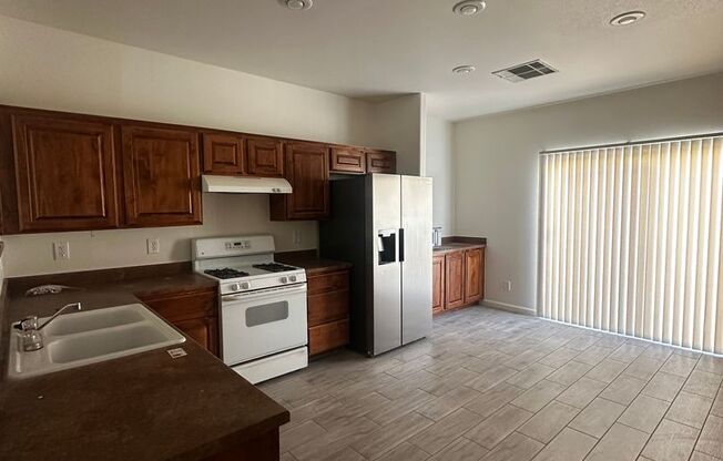 3 Bedroom Home in the SW!