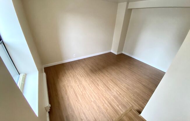 2 beds, 1 bath, 788 sqft, $2,095, Unit 208