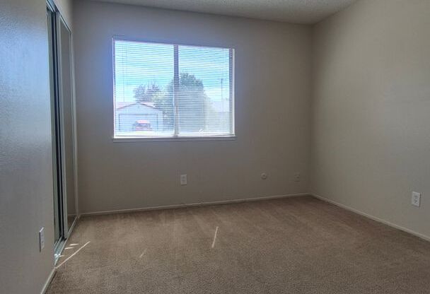 Spacious 3BD 2BA Home, 2-Car Garage, Huge Backyard, Washer/Dryer Hook-Ups