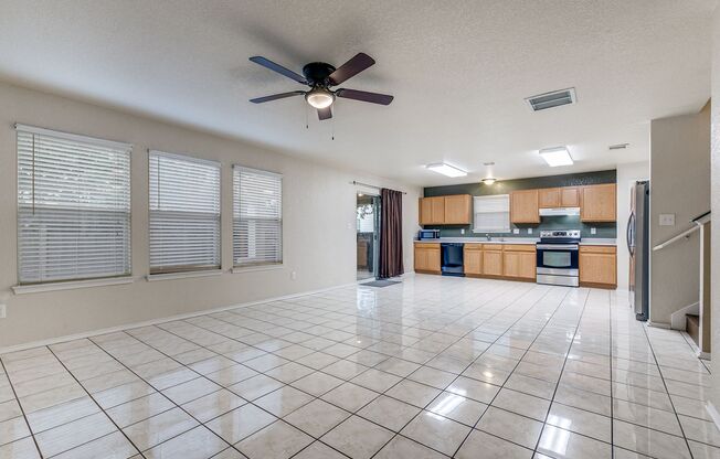 BEAUTIFUL 4-BEDROOM HOME NEAR UTSA