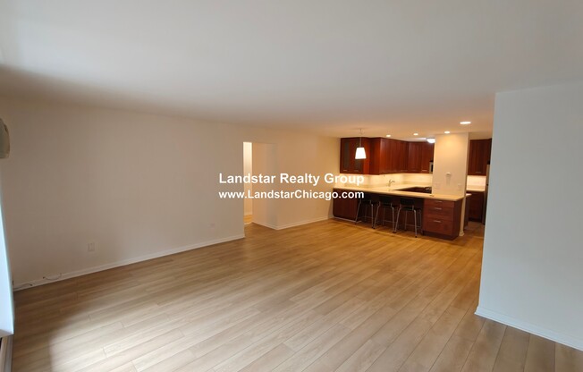 1326 CHICAGO AVE