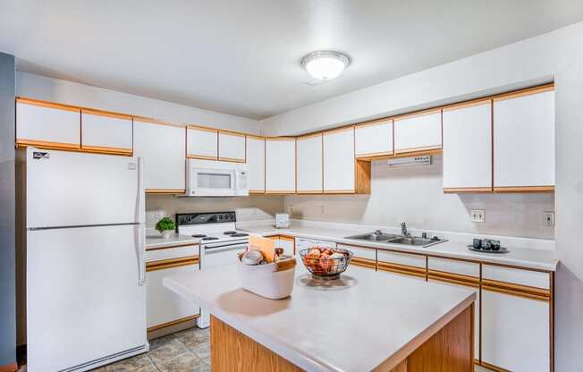 Rocky Meadows Apartments