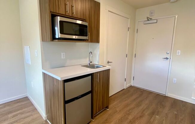 Studio, 1 bath, 175 sqft, $1,275, Unit 217-MFTE