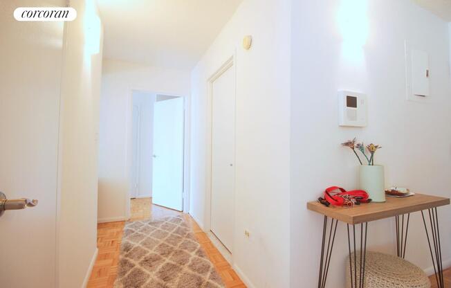 2 beds, 2 baths, $6,800, Unit 4D