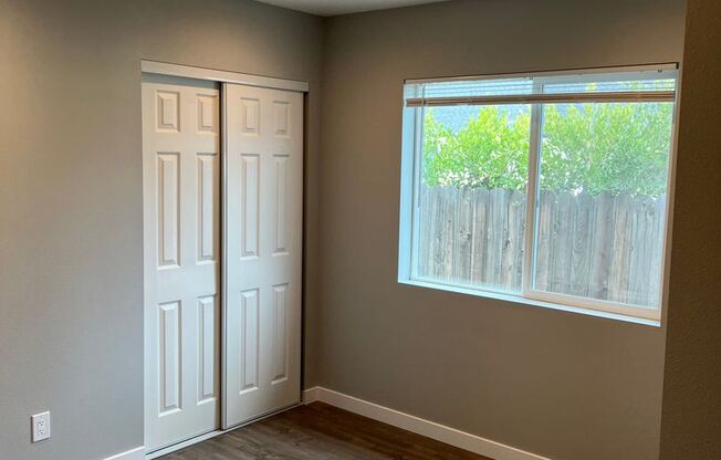 5 beds, 3 baths, $5,500, Unit 456