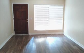 1 bed, 1 bath, 450 sqft, $1,895, Unit 4174 Monroe Ave. #3