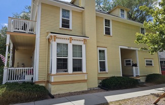 329 E DL ST