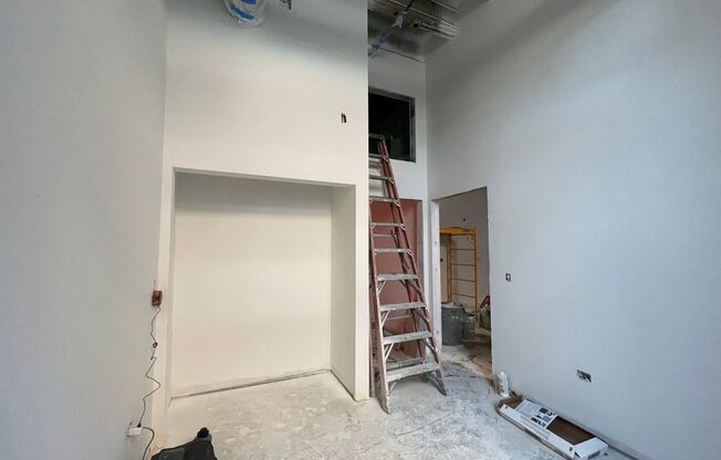 1 bed, 1 bath, 651 sqft, $2,650, Unit B06