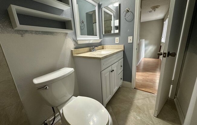 106 CORALWOOD CIR