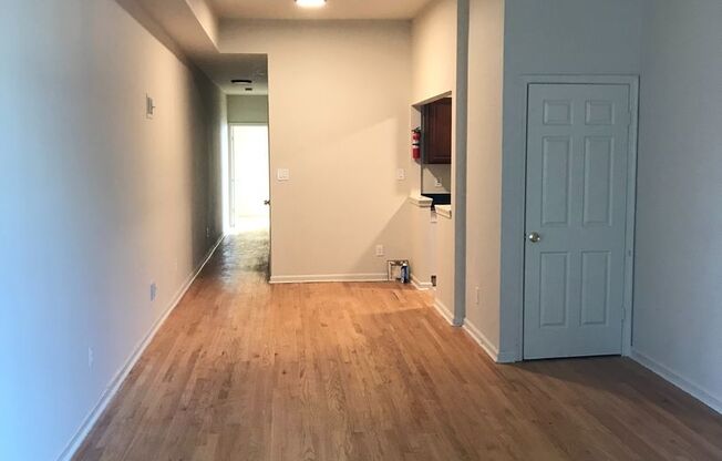 2 beds, 1 bath, 625 sqft, $3,295, Unit 1