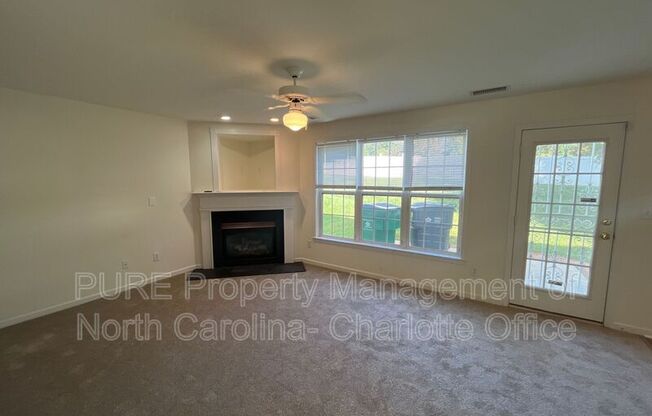 1326 CHARIDGE LN