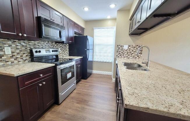 2310 PRIME CIR