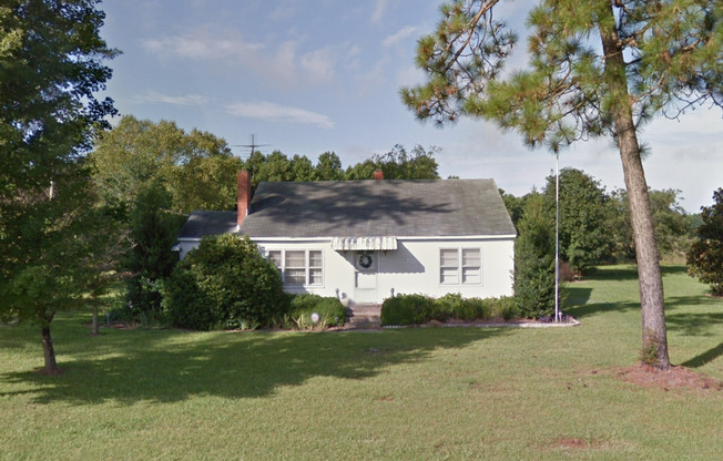 2-bedroom, 1-bath Furnished