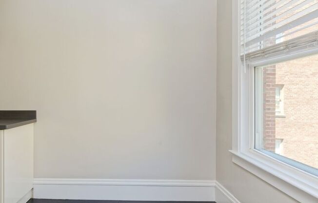 Studio, 1 bath, 500 sqft, $1,595, Unit 211