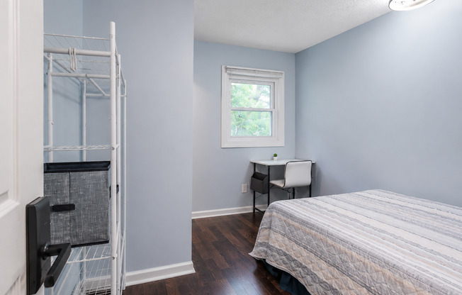 4311 CEDAR RDG TRL