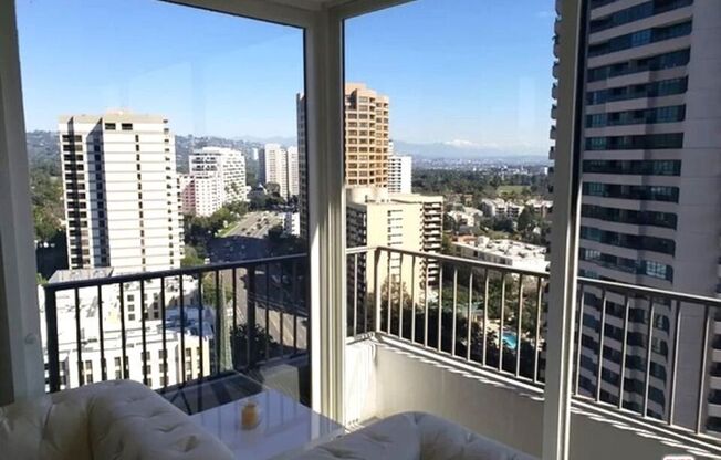 2 beds, 2 baths, 1,182 sqft, $6,395, Unit 2103